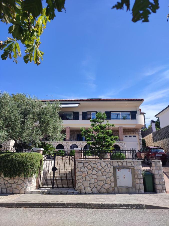 Biuk Apartments Novi Vinodolski Dış mekan fotoğraf