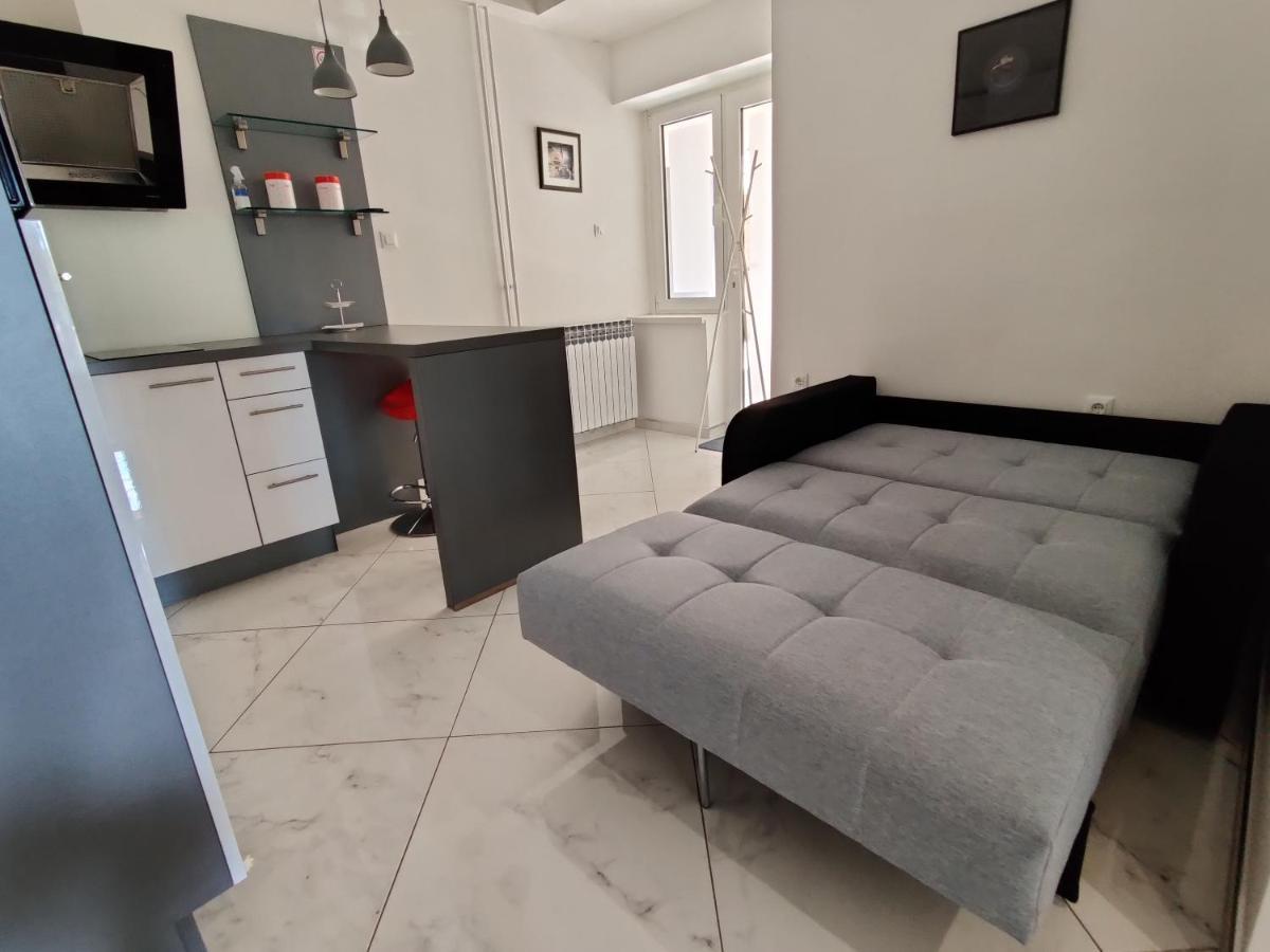 Biuk Apartments Novi Vinodolski Dış mekan fotoğraf